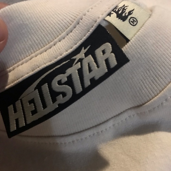 HELLSTAR CLASSIC ‘WHITE’ T-SHIRT🔥⭐️ - Picture 3 of 6